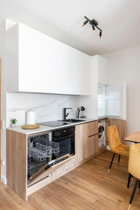 Zalia Kopa Paupys Apartment